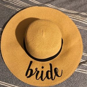 Bride sun hat 🌞